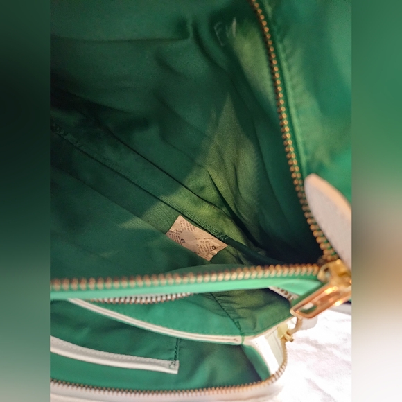 ⛵️Vintage Juicy Couture - White Leather Shoulder Bag w/ Gold Sail Boat Accent - Picture 10 of 17